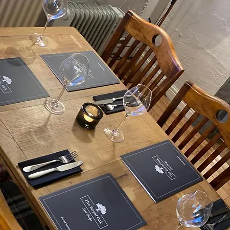 The Royal Oak Sparkbridge Hotel 3*